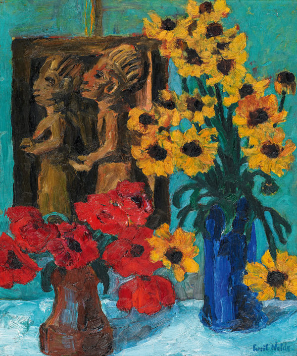A Still Life of Flowers with a Wooden Sculpture - Nolde, Emil